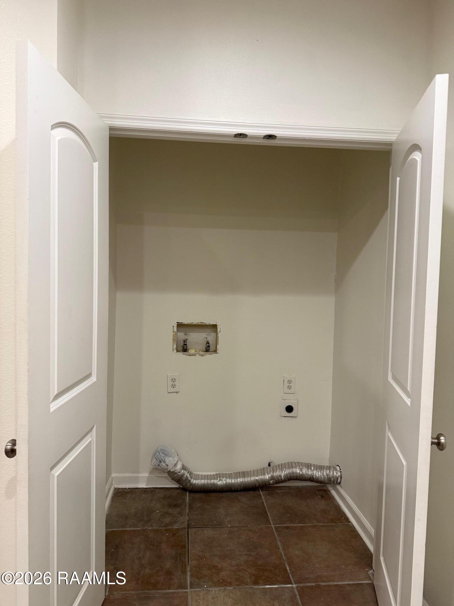 7141 Point Avery Drive Baton Rouge, LA 70817 - Photo 17 of 19 image10