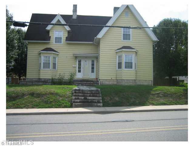 606 Spring Street Mount Airy, NC 27030 - Photo 1 of 4 Exterior Front.