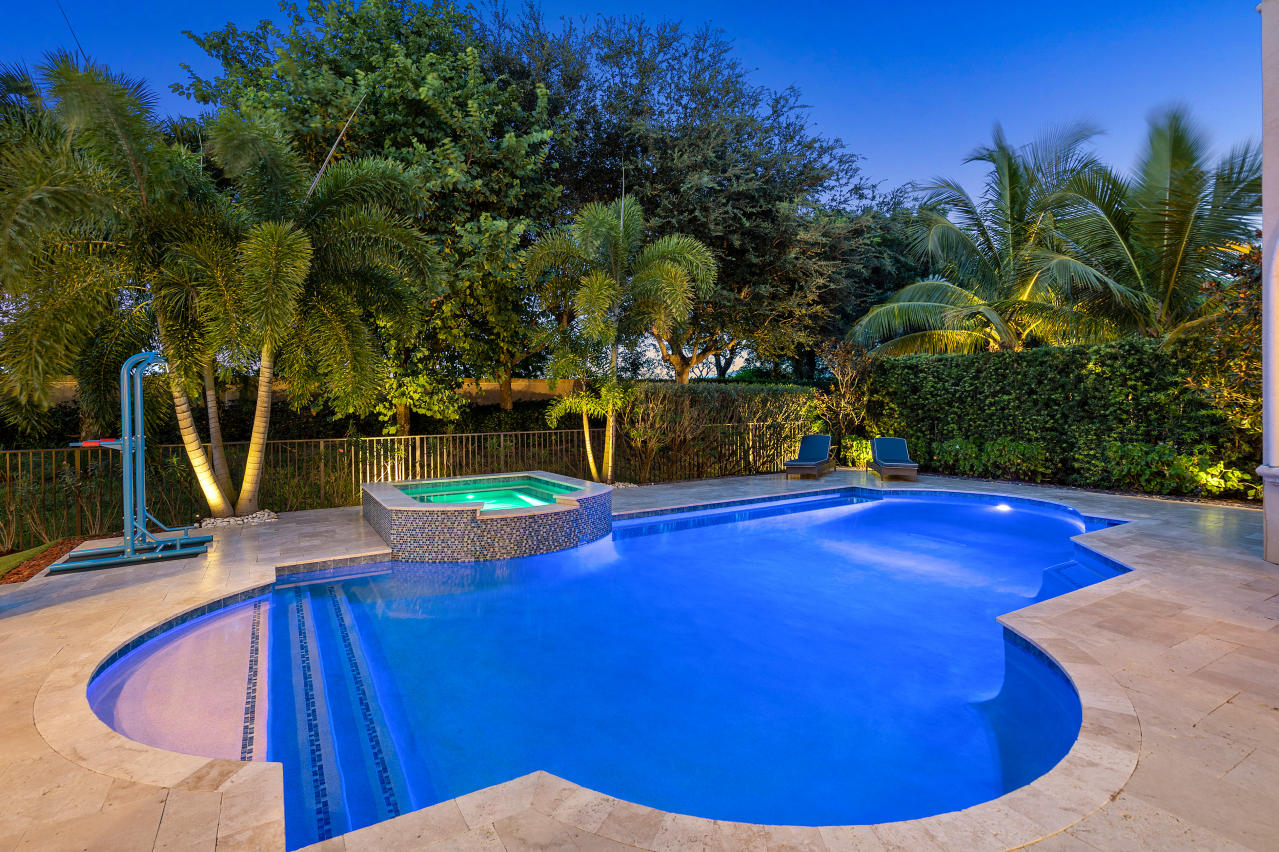 17566 Cadena Drive Boca Raton, FL 33496 - Photo 4 of 57 059-17566CadenaDrive-BocaRaton-FL-33496-