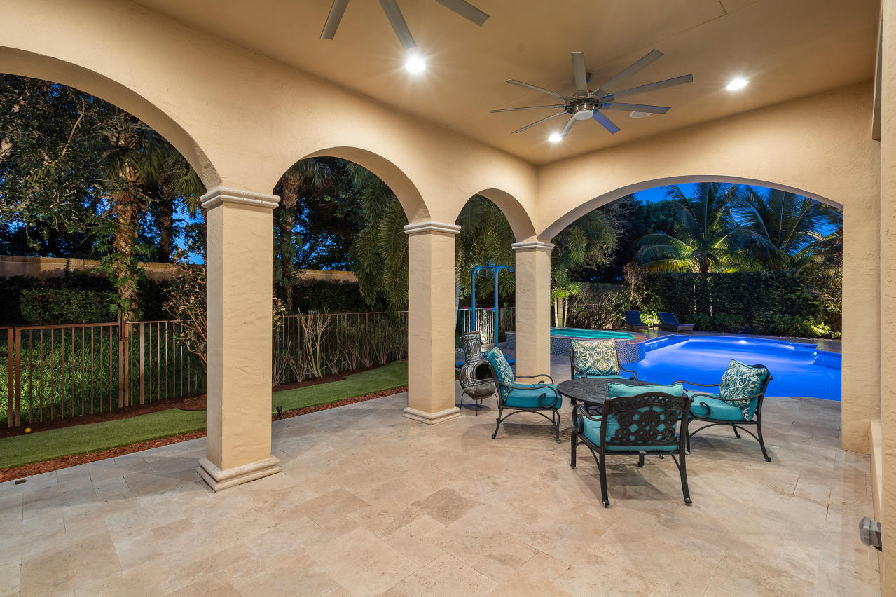 17566 Cadena Drive Boca Raton, FL 33496 - Photo 6 of 57 063-17566CadenaDrive-BocaRaton-FL-33496-