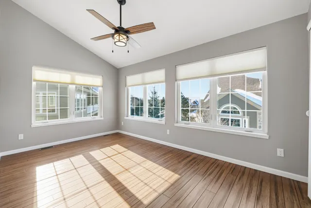 $459,900 | 282 Lower Woodford Circle, West Bend, WI 53090