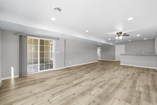 $459,900 | 282 Lower Woodford Circle, West Bend, WI 53090