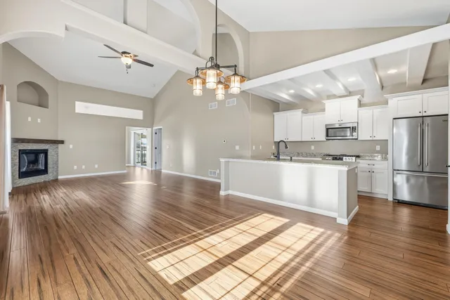 $459,900 | 282 Lower Woodford Circle, West Bend, WI 53090