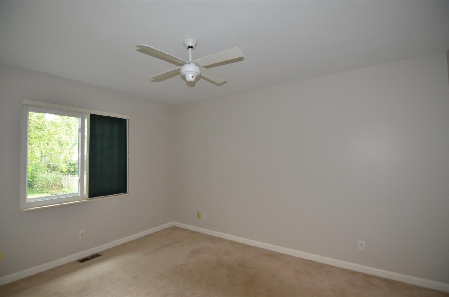 7235 Hosbrook Road Cincinnati, OH 45243 - Photo 10 of 18 Gallery Image 10