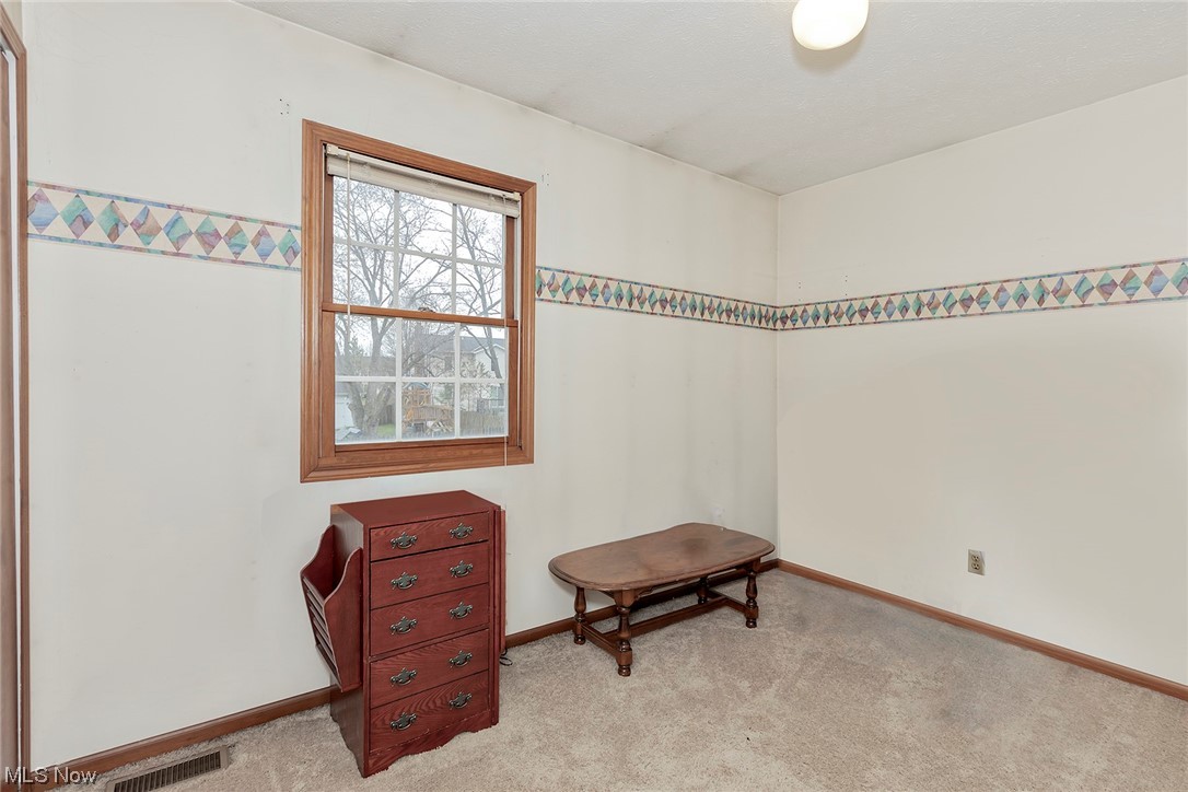 33121 Pettibone Road Solon, OH 44139 - Photo 25 of 35