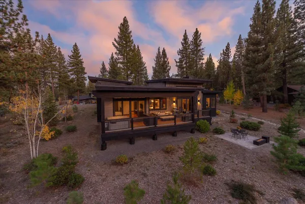 $2,445,000 | 11102 Meek Court, Truckee, CA 96161