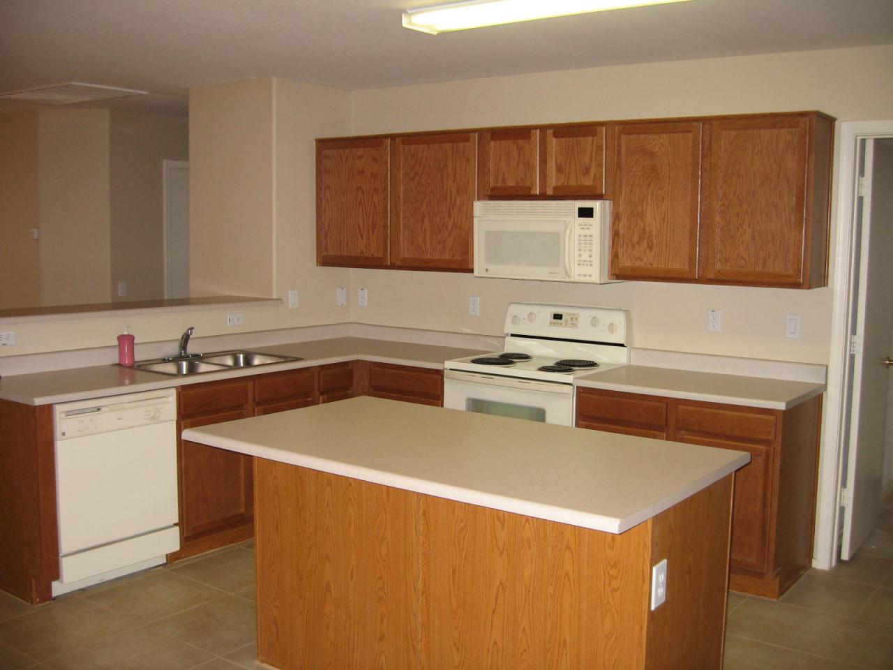 42229 Venture Road Maricopa, AZ 85138 - Photo 2 of 6 Kitchen