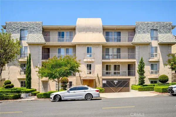 $625,000 | 617 East Angeleno Avenue, Unit 206, Burbank, CA 91501