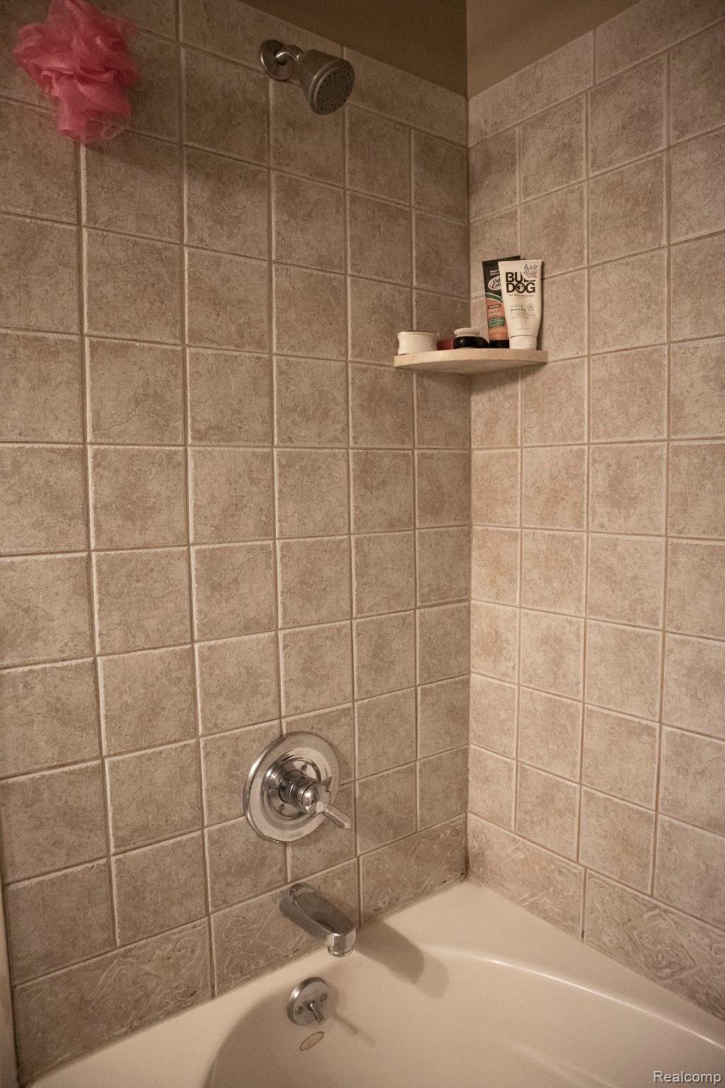 1021 Harvard Road Berkley, MI 48072 - Photo 22 of 42 Master Bath