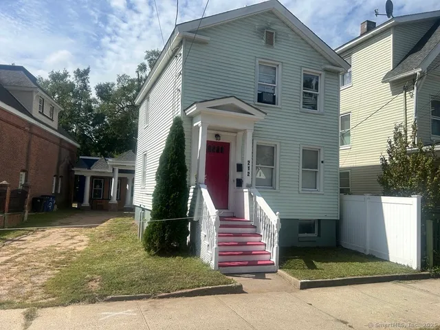$650,000 | 212 West Street, New Haven, CT 06519