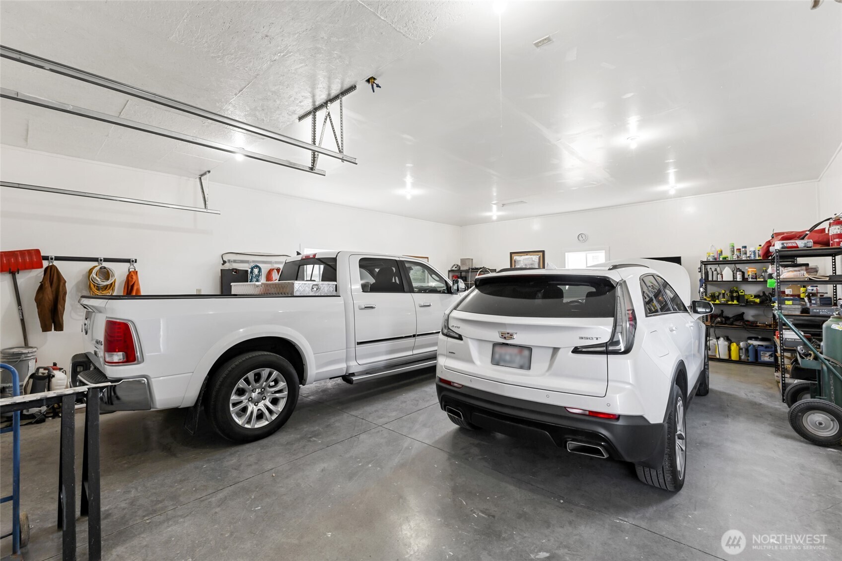 12455 Dodson Road Northwest Ephrata, WA 98823 - Photo 26 of 40 a view of a car in garage