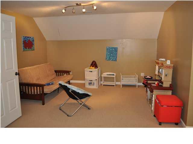 10773 Loop Road Soddy Daisy, TN 37379 - Photo 18 of 22 20150127163430728955000000-o