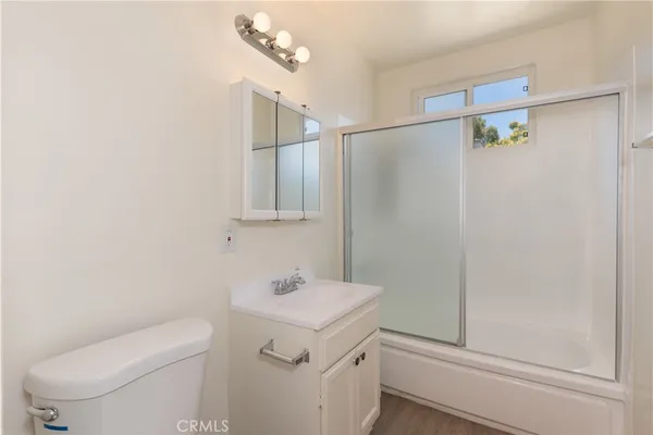 $2,595 | 2209 Carnegie Lane, Unit 2, Redondo Beach, CA 90278