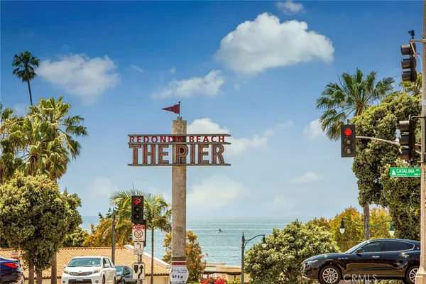 $2,595 | 2209 Carnegie Lane, Unit 2, Redondo Beach, CA 90278