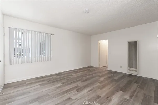 $2,595 | 2209 Carnegie Lane, Unit 2, Redondo Beach, CA 90278