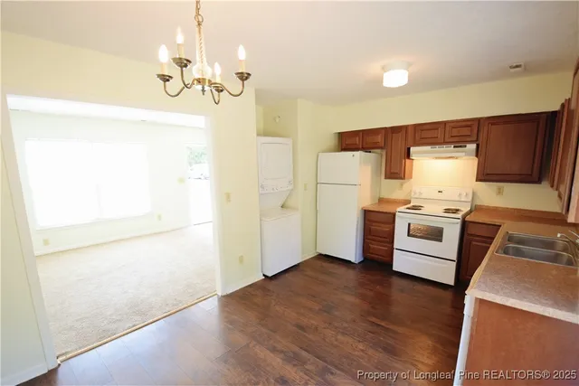 $995 | 6637 Abbey Lane, Fayetteville, NC 28311