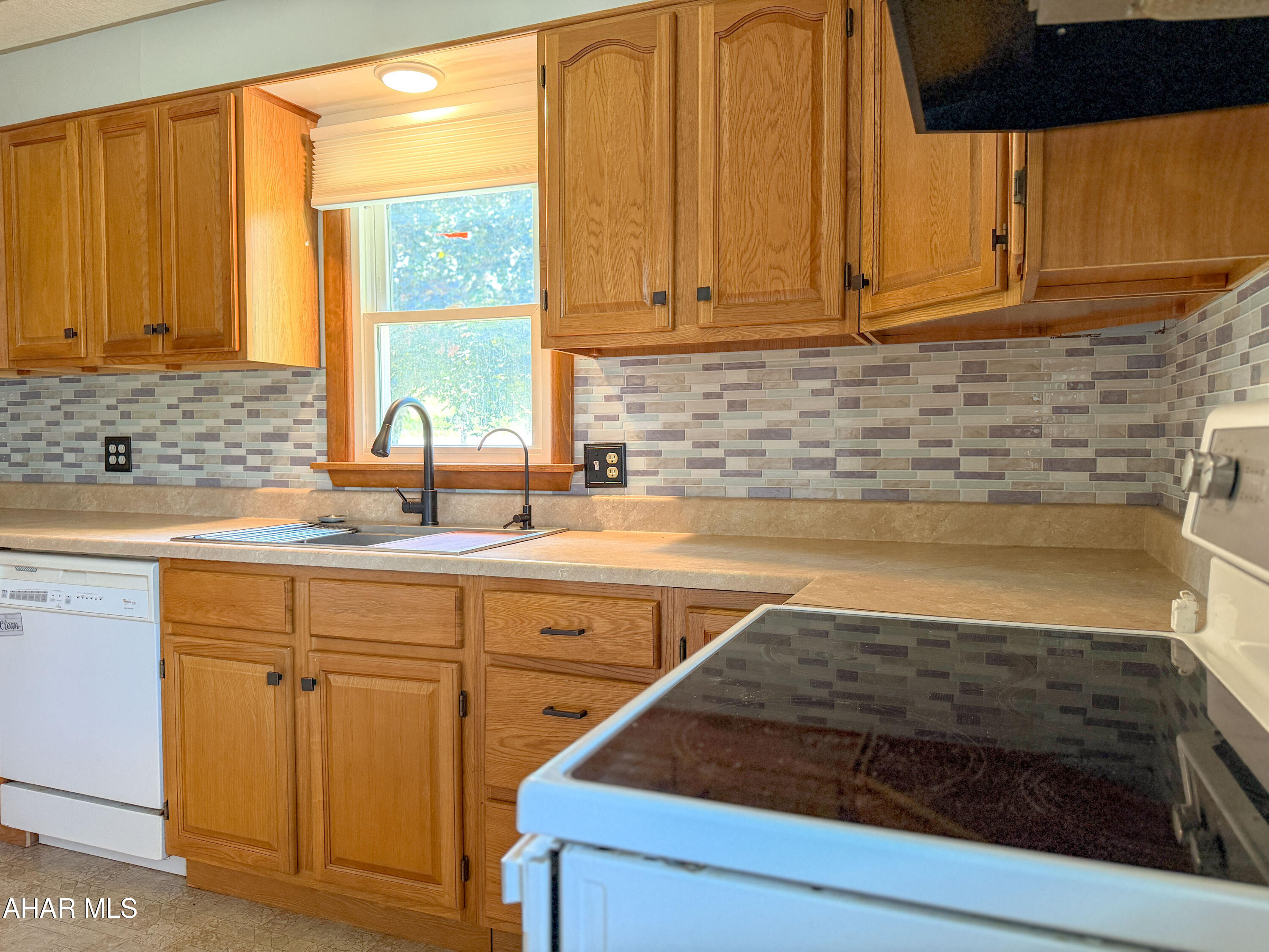 2391 Raystown Road Everett, PA 15537 - Photo 9 of 61