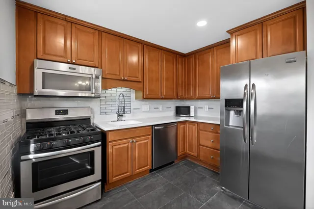 $649,000 | 8012 Frye Road, Alexandria, VA 22309