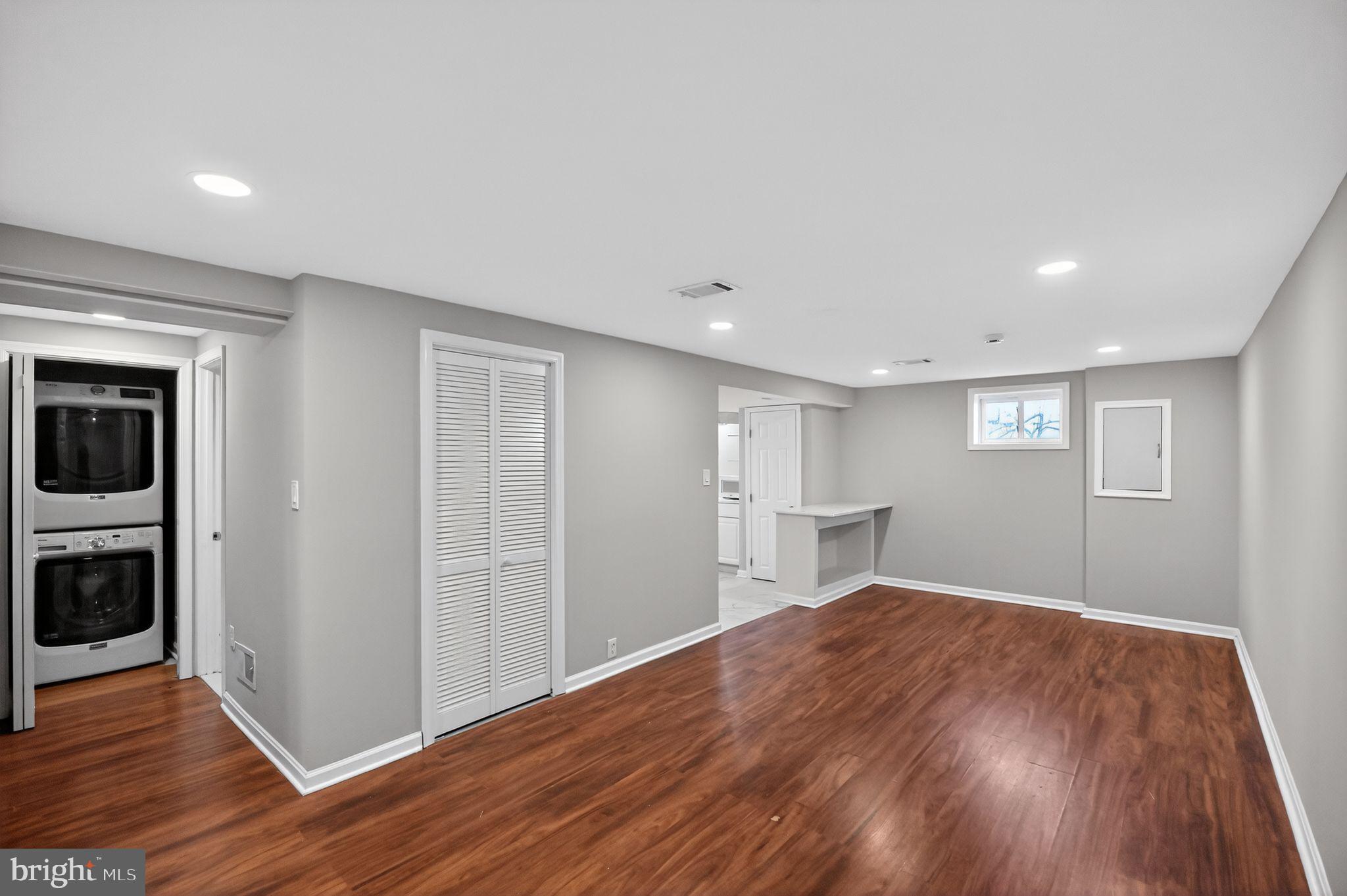8012 Frye Road Alexandria, VA 22309 - Photo 29 of 40 a view of empty room with wooden floor