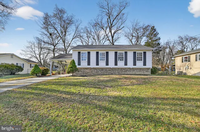 $649,000 | 8012 Frye Road, Alexandria, VA 22309