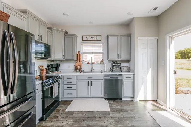 $330,000 | 8186 Ambrosia Lane, Pendleton, IN 46064