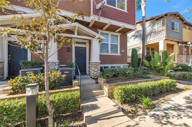 $3,000 | 1577 Ledgestone Lane, Pomona, CA 91767