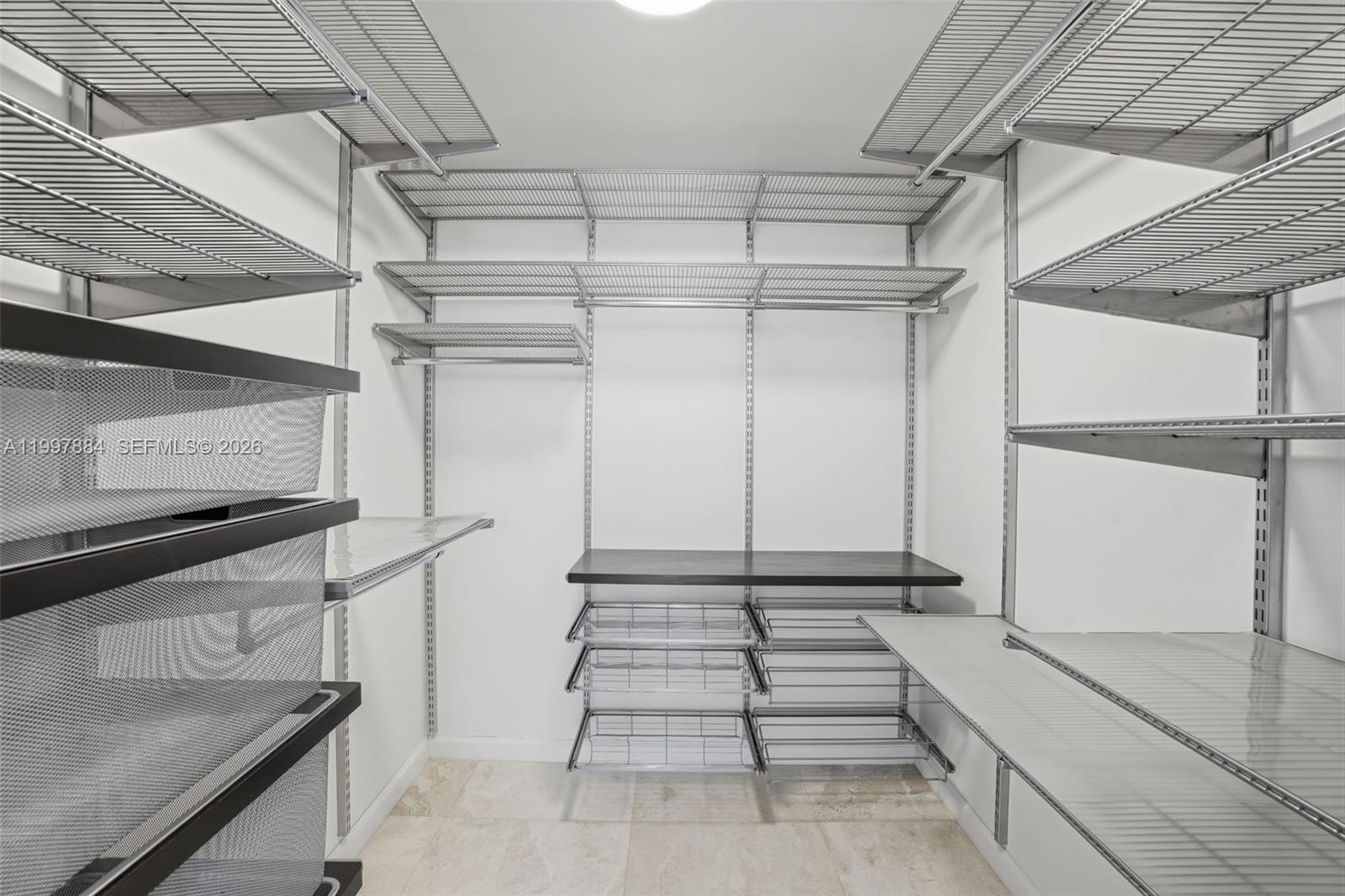 495 Brickell Avenue, Unit 2807 Miami, FL 33131 - Photo 16 of 23 a view of entryway