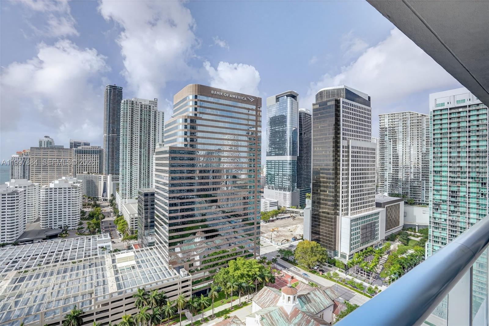 495 Brickell Avenue, Unit 2807 Miami, FL 33131 - Photo 23 of 23 a view of buildings