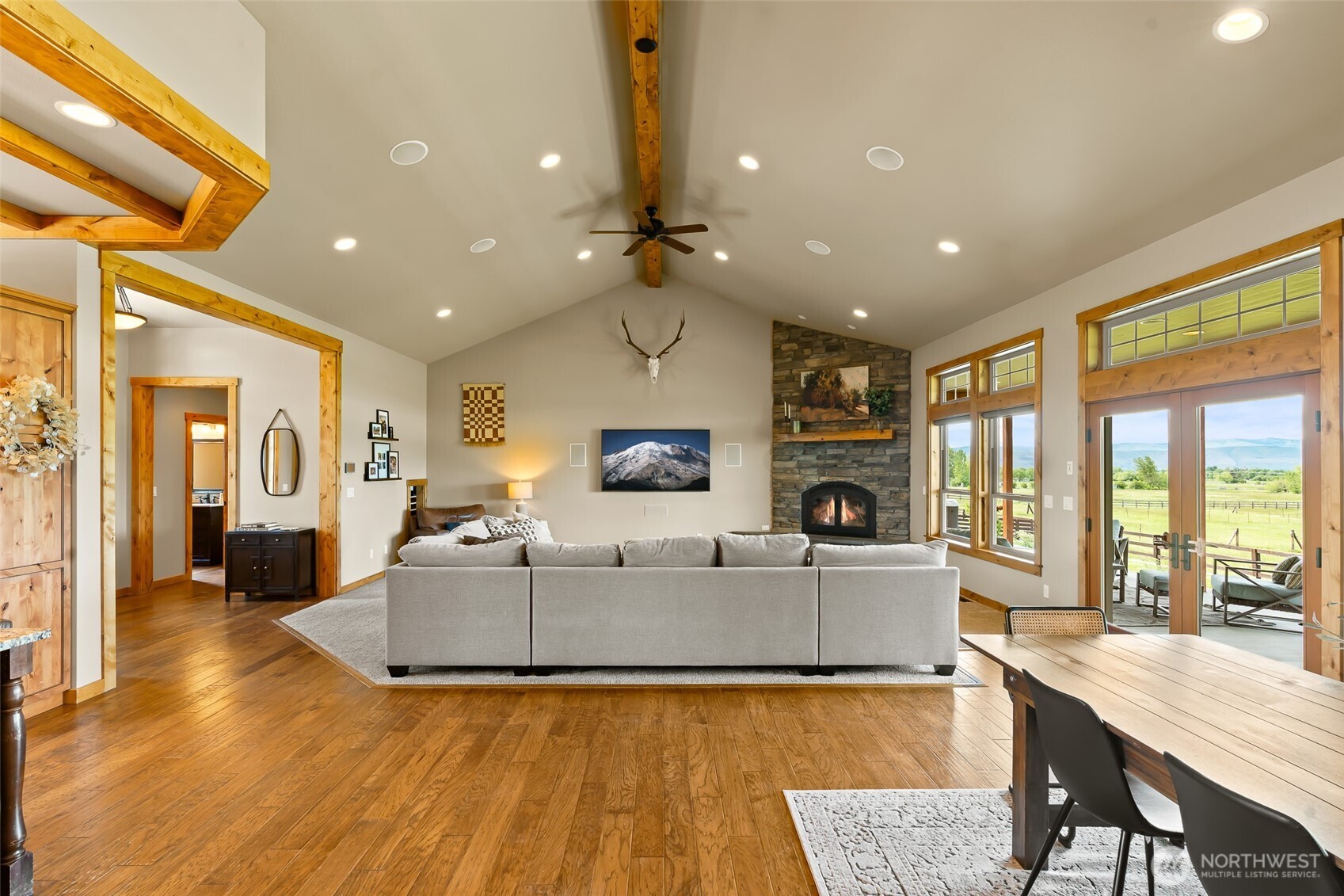 435 Watson Road Ellensburg, WA 98926 - Photo 6 of 39 Gallery Image 6