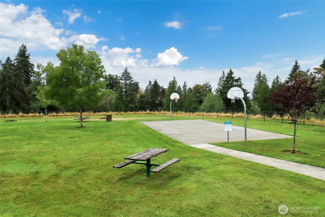 $700,000 | 1320 34th Street Southeast, Puyallup, WA 98372