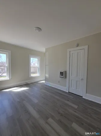 $1,200 | 120 North Street, Unit 1L, Windham, CT 06226