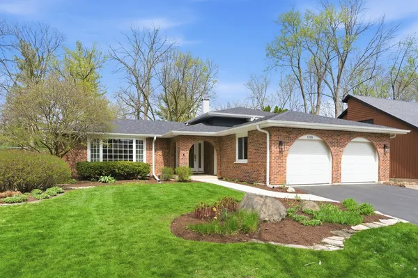 $840,000 | 1205 Chateaugay Avenue, Naperville, IL 60540