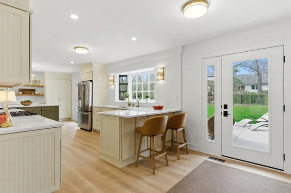 $840,000 | 1205 Chateaugay Avenue, Naperville, IL 60540