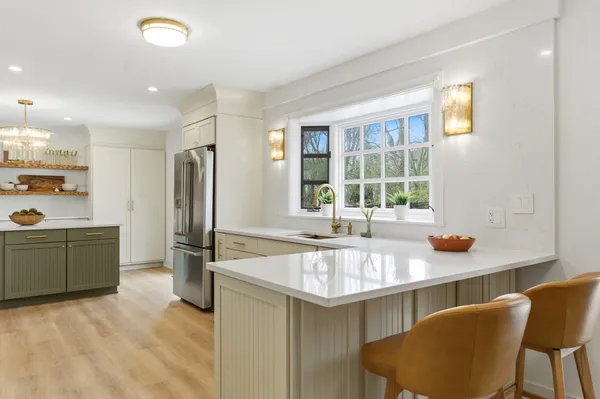 $840,000 | 1205 Chateaugay Avenue, Naperville, IL 60540