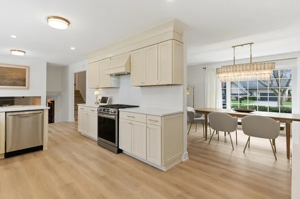 $840,000 | 1205 Chateaugay Avenue, Naperville, IL 60540