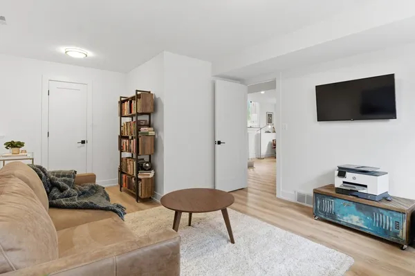 $840,000 | 1205 Chateaugay Avenue, Naperville, IL 60540