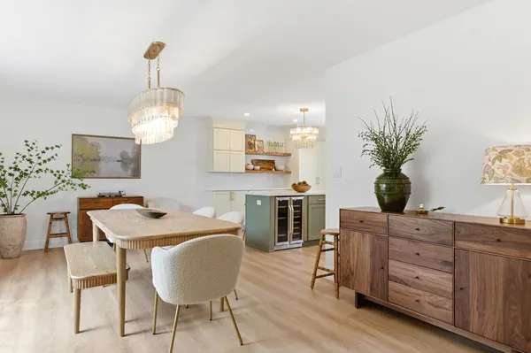 $840,000 | 1205 Chateaugay Avenue, Naperville, IL 60540