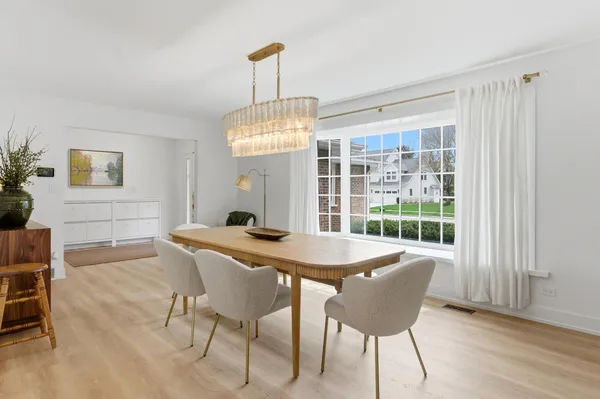 $840,000 | 1205 Chateaugay Avenue, Naperville, IL 60540