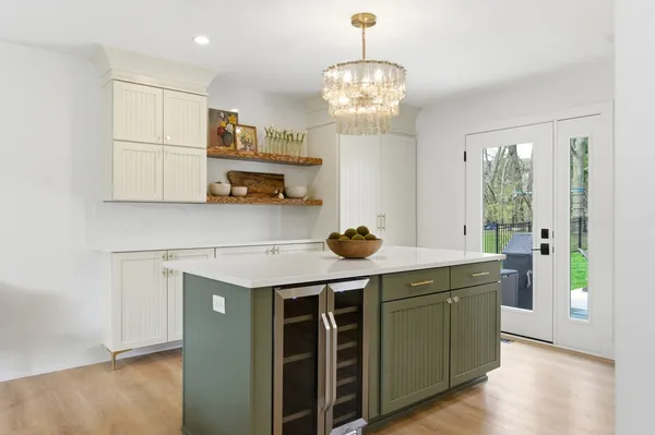 $840,000 | 1205 Chateaugay Avenue, Naperville, IL 60540