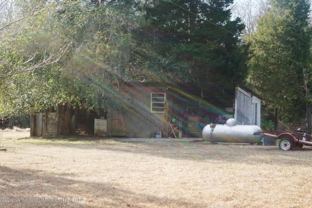 321 A Banger Road Sarah, MS 38665 - Photo 8 of 35 DSC02247