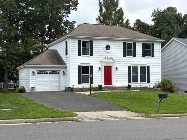 $3,800 | 12805 Valleyhill Street, Woodbridge, VA 22192