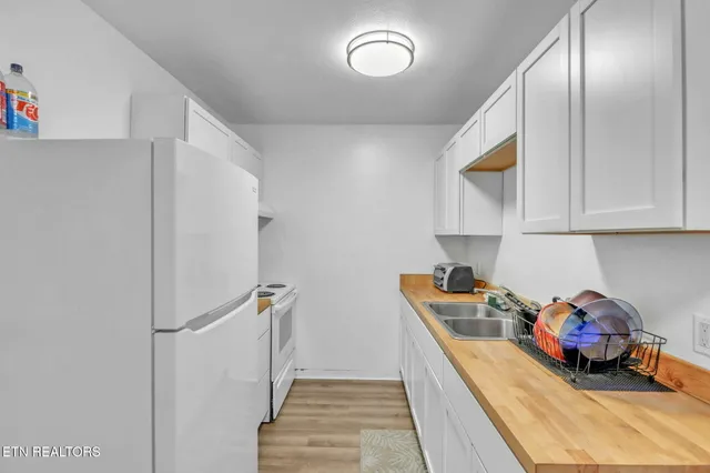 $1,200,000 | 2626 Tecoma Drive, Knoxville, TN 37917