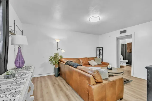 $1,200,000 | 2626 Tecoma Drive, Knoxville, TN 37917