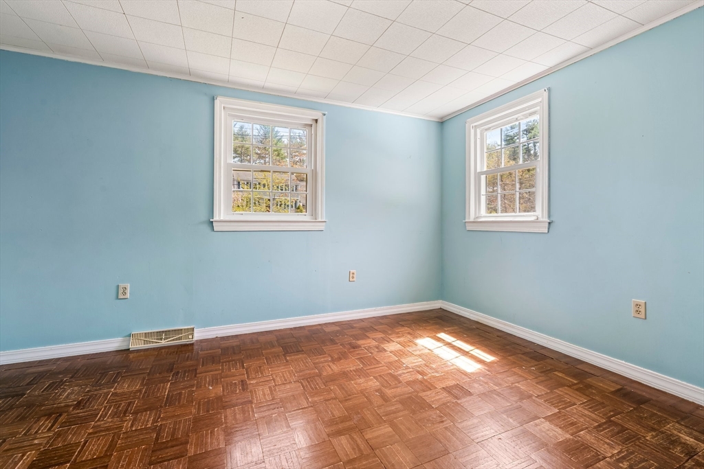 189 Flavell Road Groton, MA 01450 - Photo 22 of 32 Gallery Image 22