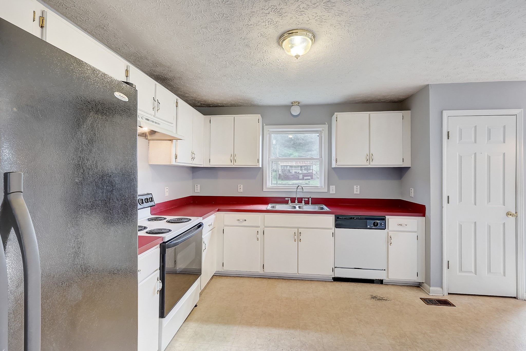 4036 Moss Road Antioch, TN 37013 - Photo 9 of 28 Gallery Image 9