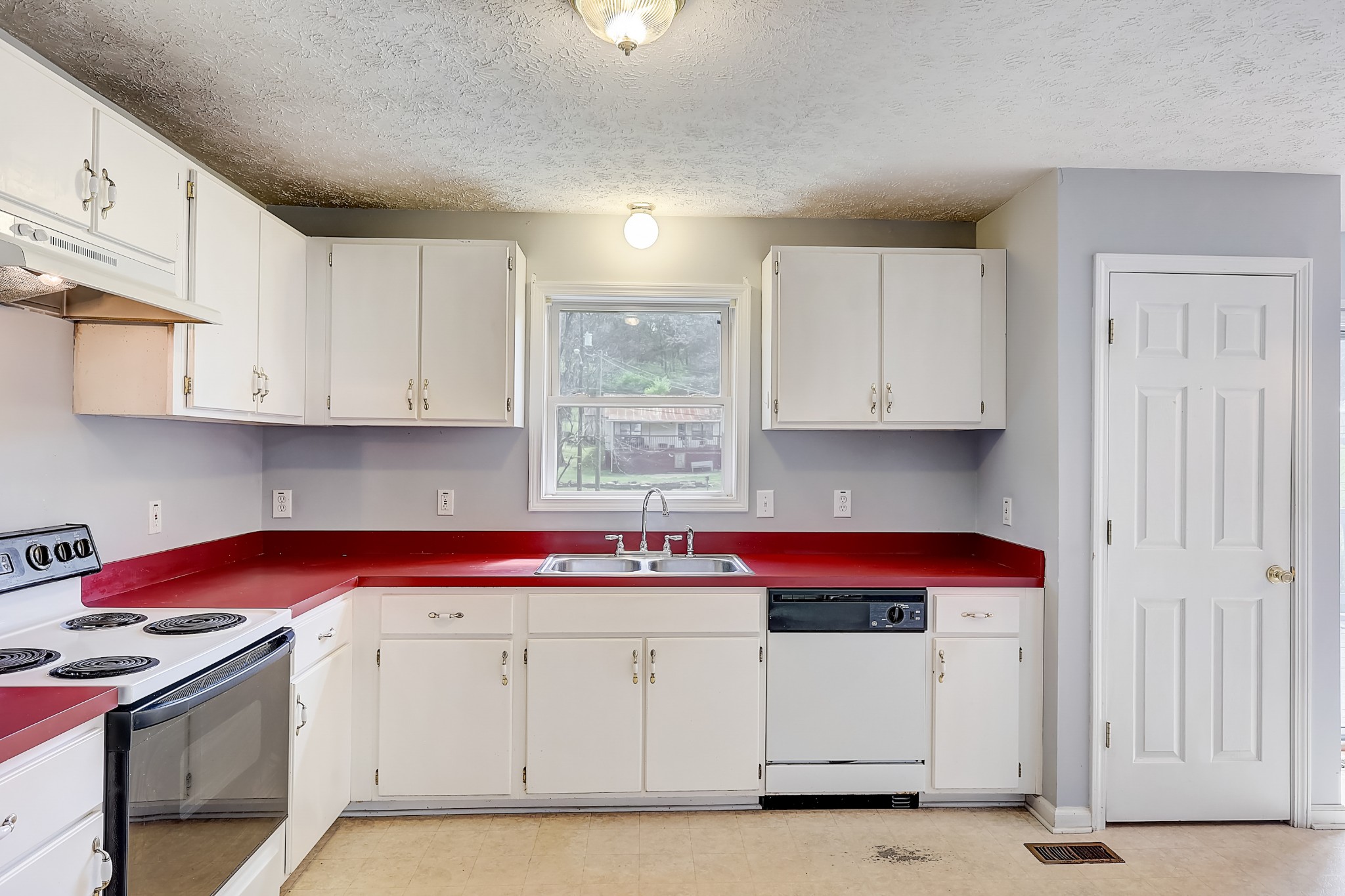 4036 Moss Road Antioch, TN 37013 - Photo 10 of 28 Gallery Image 10