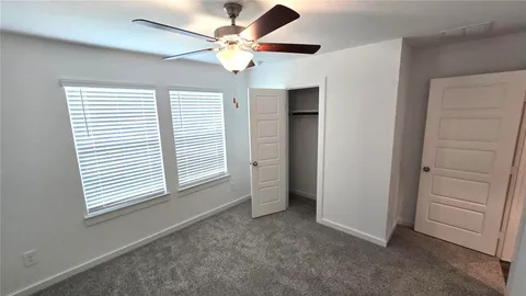 $325,000 | 1118 Toledo Bend Pass, Rosharon, TX 77583