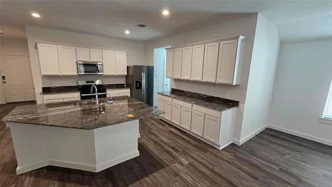 $325,000 | 1118 Toledo Bend Pass, Rosharon, TX 77583