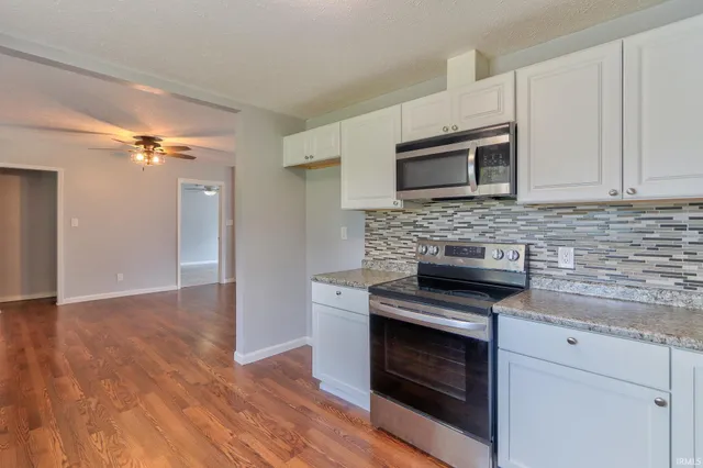 $215,000 | 215 Sycamore Street, Dale, IN 47523