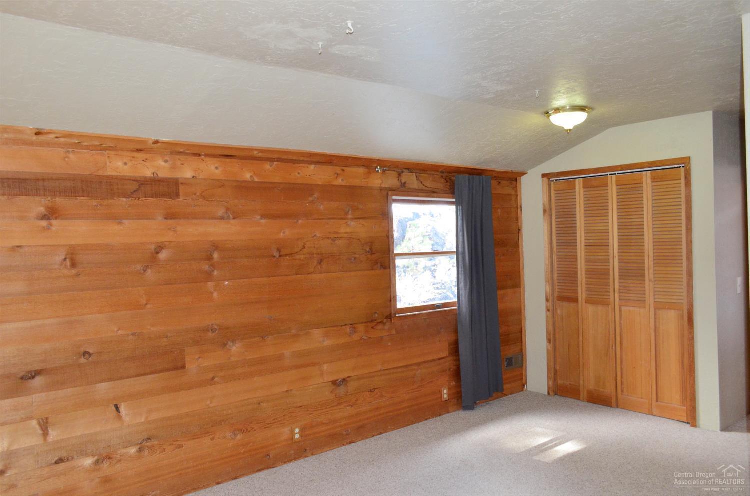 60197 Turquoise Road Bend, OR 97702 - Photo 16 of 23 Another view of the upstairs bedroom tha